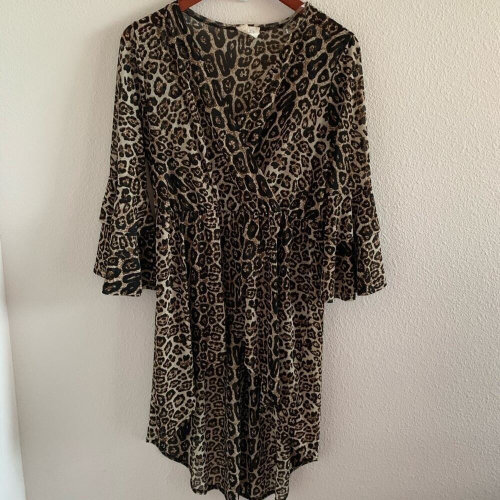 Ember High-Low Tunic Top Topper Coverup Leopard Print Bell Sleeve Large